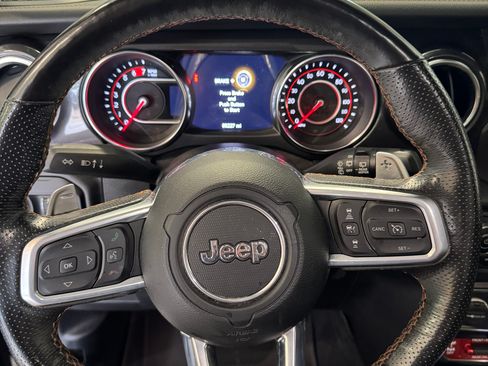 Used 2021 Jeep Wrangler Unlimited Rubicon AWD/4WD image 12