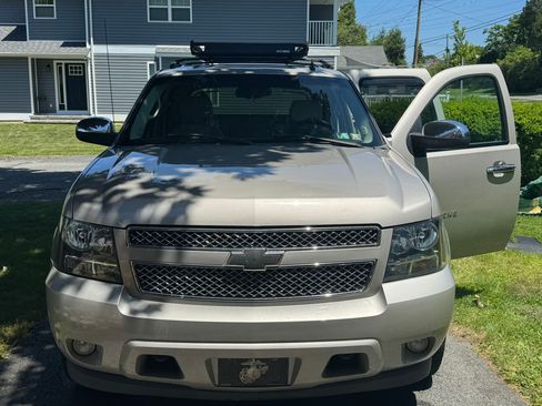 Used 2008 Chevrolet Avalanche LTZ w/ LTZ Preferred Equipment Group image 1
