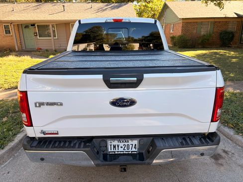 Used 2015 Ford F150 XLT w/ Equipment Group 302A Luxury image 8