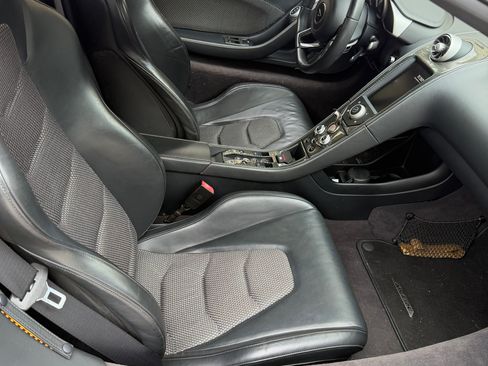 Used 2014 McLaren MP4-12C Spider RWD image 8