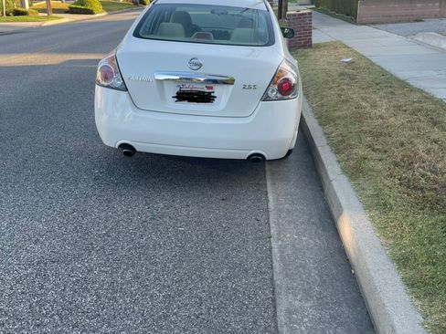 Used 2012 Nissan Altima 2.5 S FWD image 5