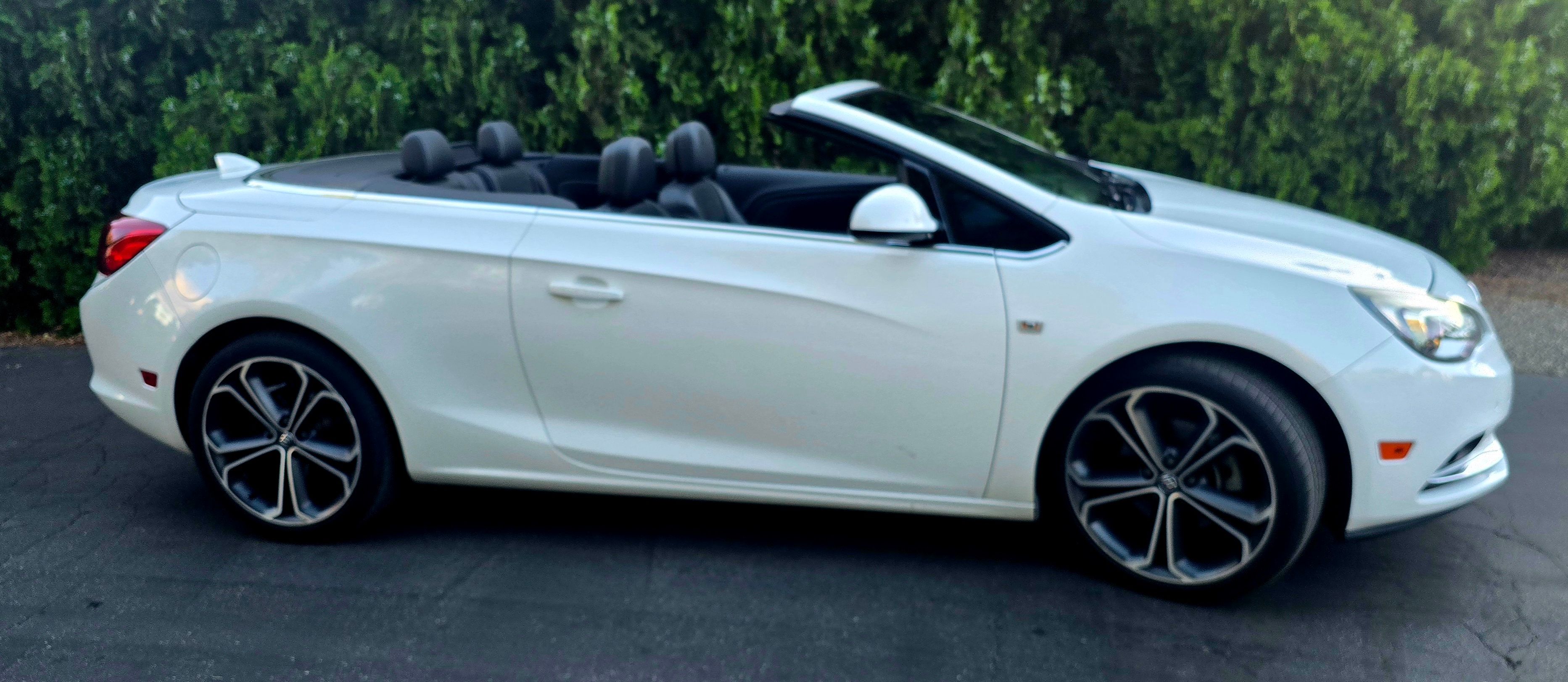 Used 2016 Buick Cascada Premium FWD image 1