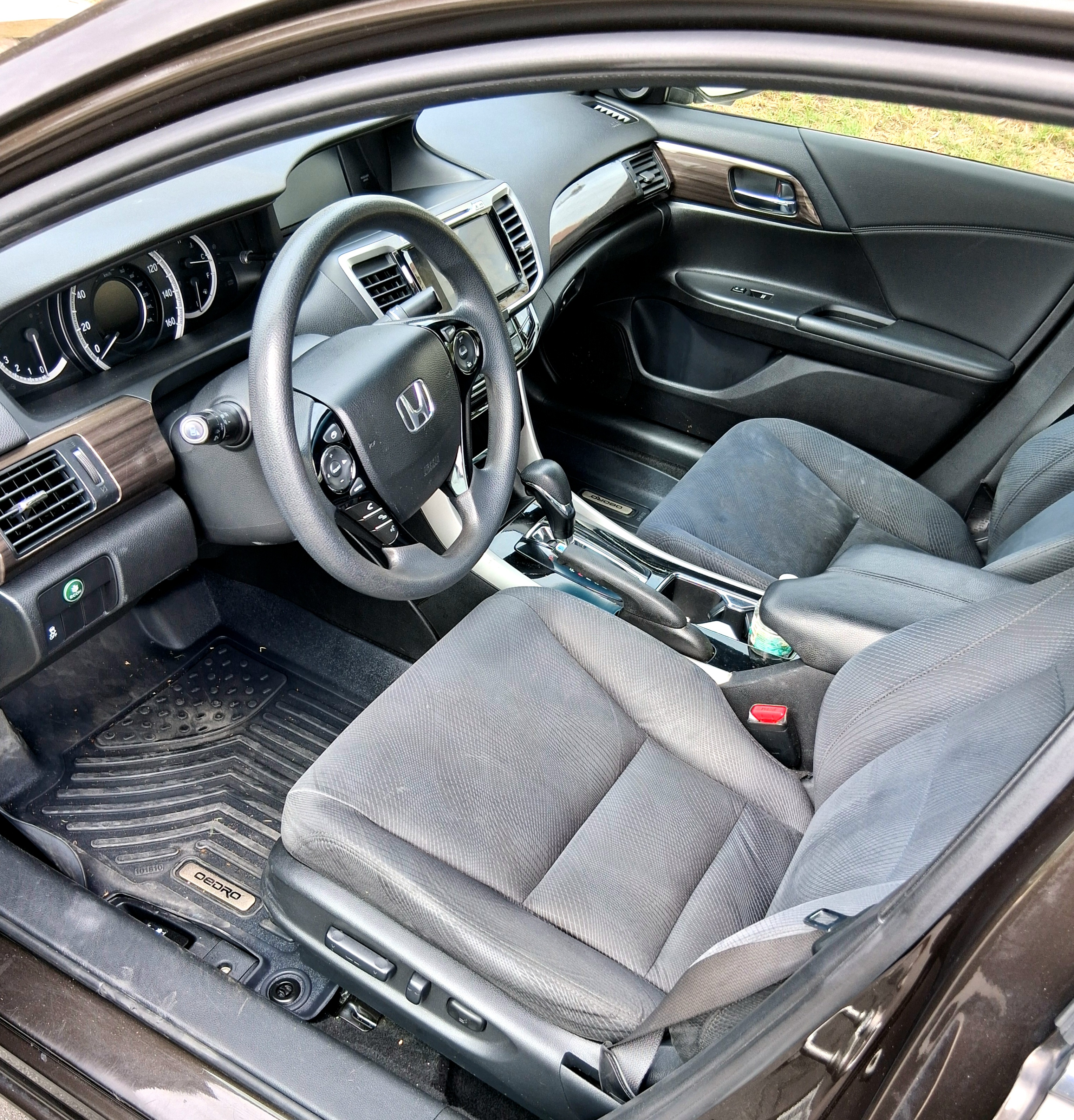 Used 2016 Honda Accord EX image 11