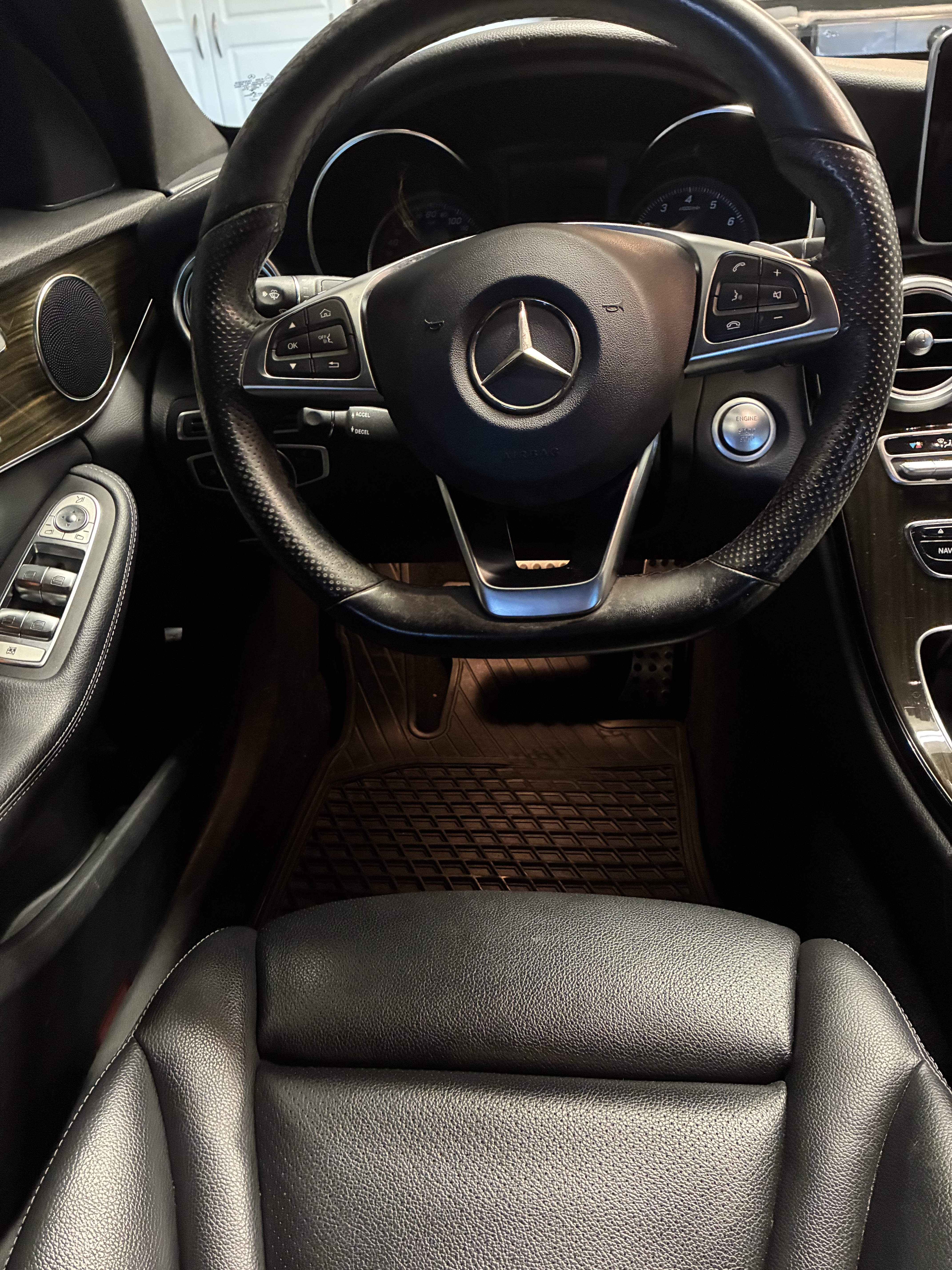 Used 2018 Mercedes-Benz C 300 Sedan image 19