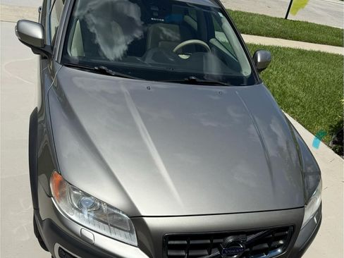 Used 2013 Volvo XC70 3.2 image 2