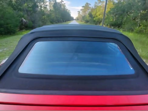 Used 2002 Toyota MR2 image 10