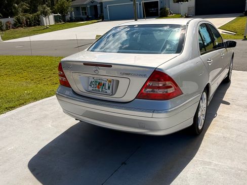 Used 2003 Mercedes-Benz C 230 Sedan image 6
