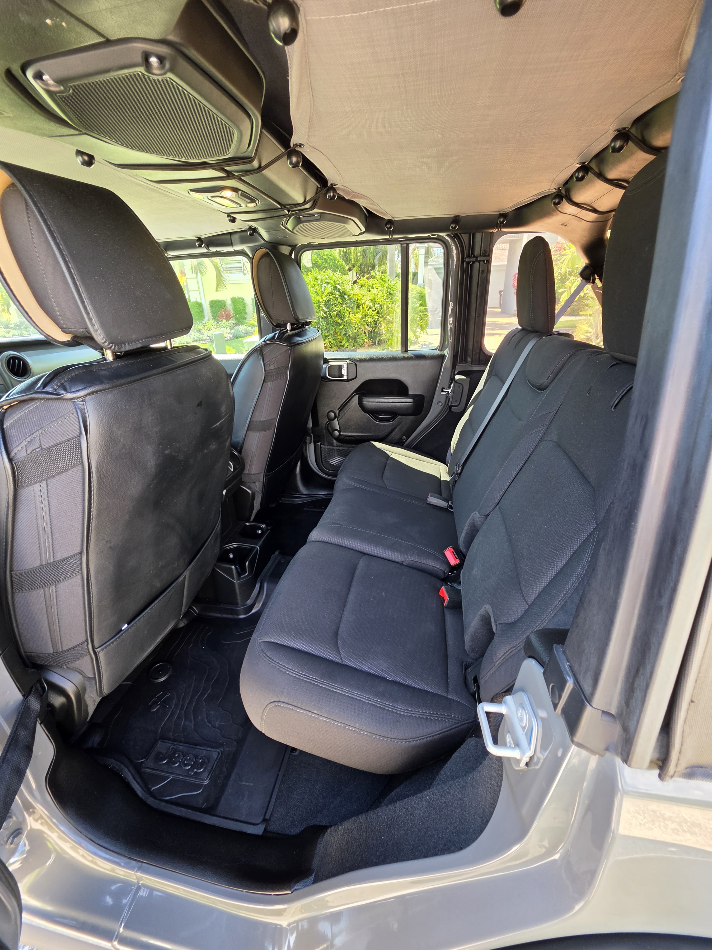 Used 2022 Jeep Wrangler Unlimited Sport AWD/4WD image 9