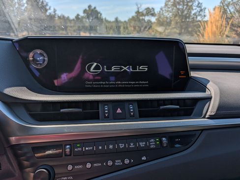 Used 2019 Lexus ES 350 F Sport w/ Accessory Package 2 FWD image 9