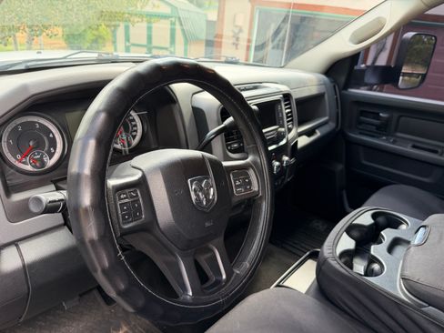 Used 2017 RAM 3500 Tradesman w/ Chrome Appearance Group AWD/4WD image 14