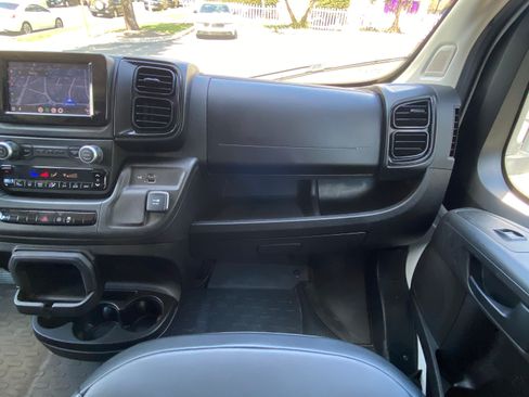 Used 2023 RAM ProMaster 3500 image 16