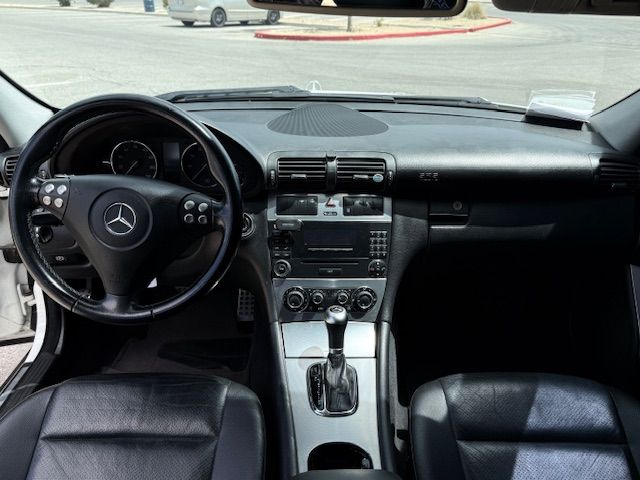 Used 2005 Mercedes-Benz C 230 Sedan image 15