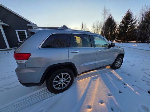Used 2014 Jeep Grand Cherokee Limited image 15