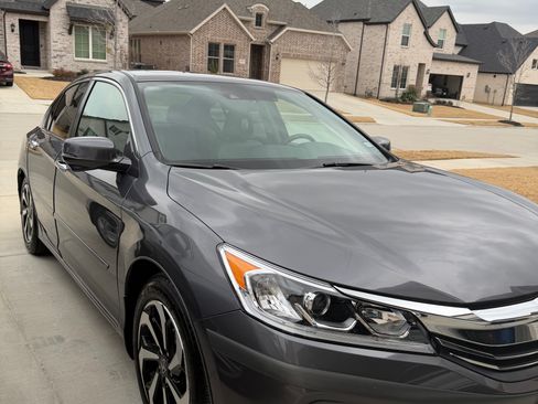 Used 2016 Honda Accord EX-L image 1