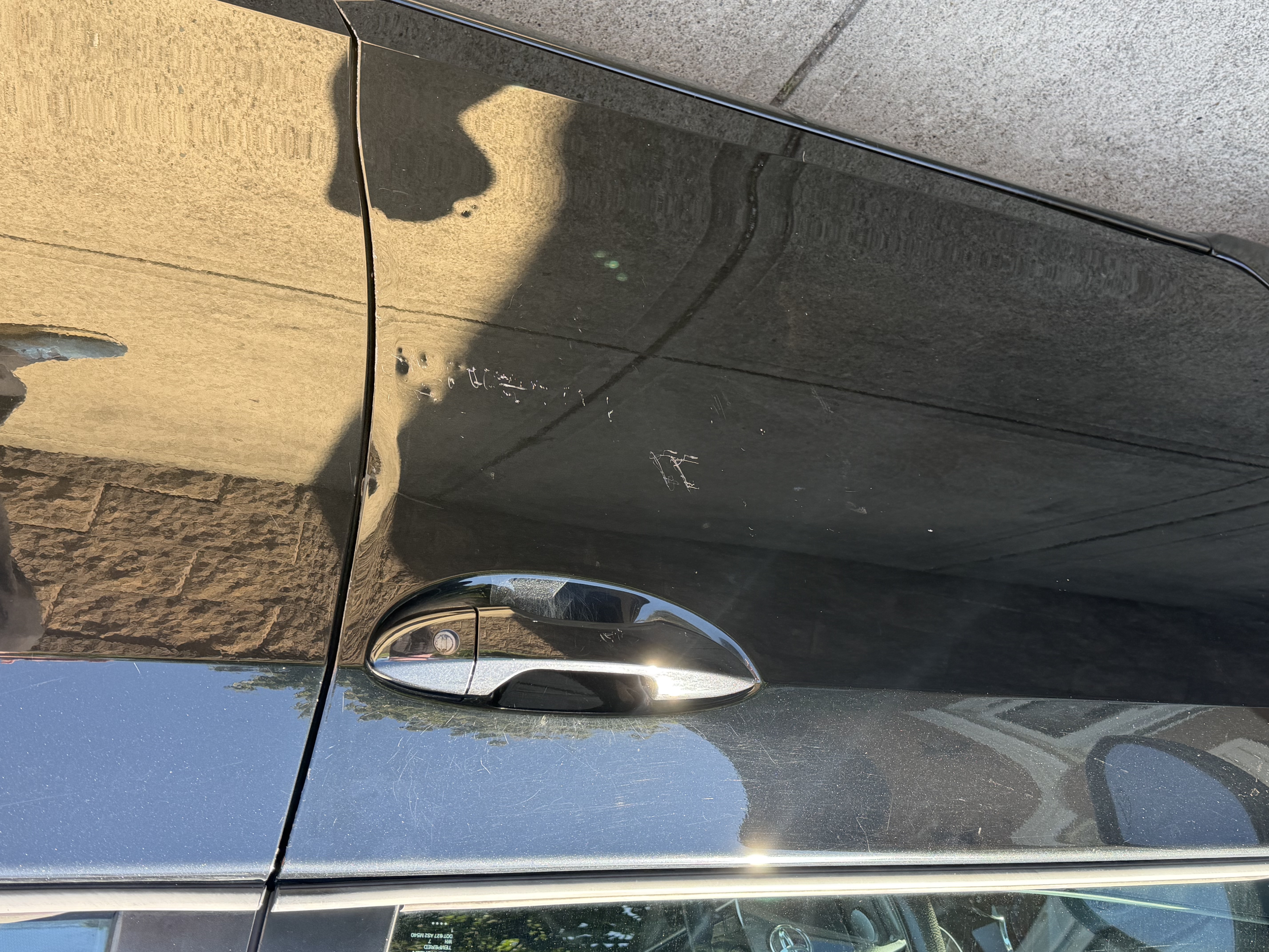 Used 2017 Toyota Corolla LE FWD image 6