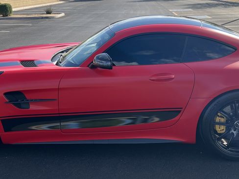 Used 2020 Mercedes-Benz AMG GT R image 2