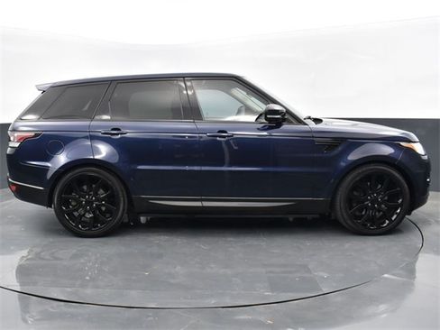 Used 2014 Land Rover Range Rover Sport HSE image 11