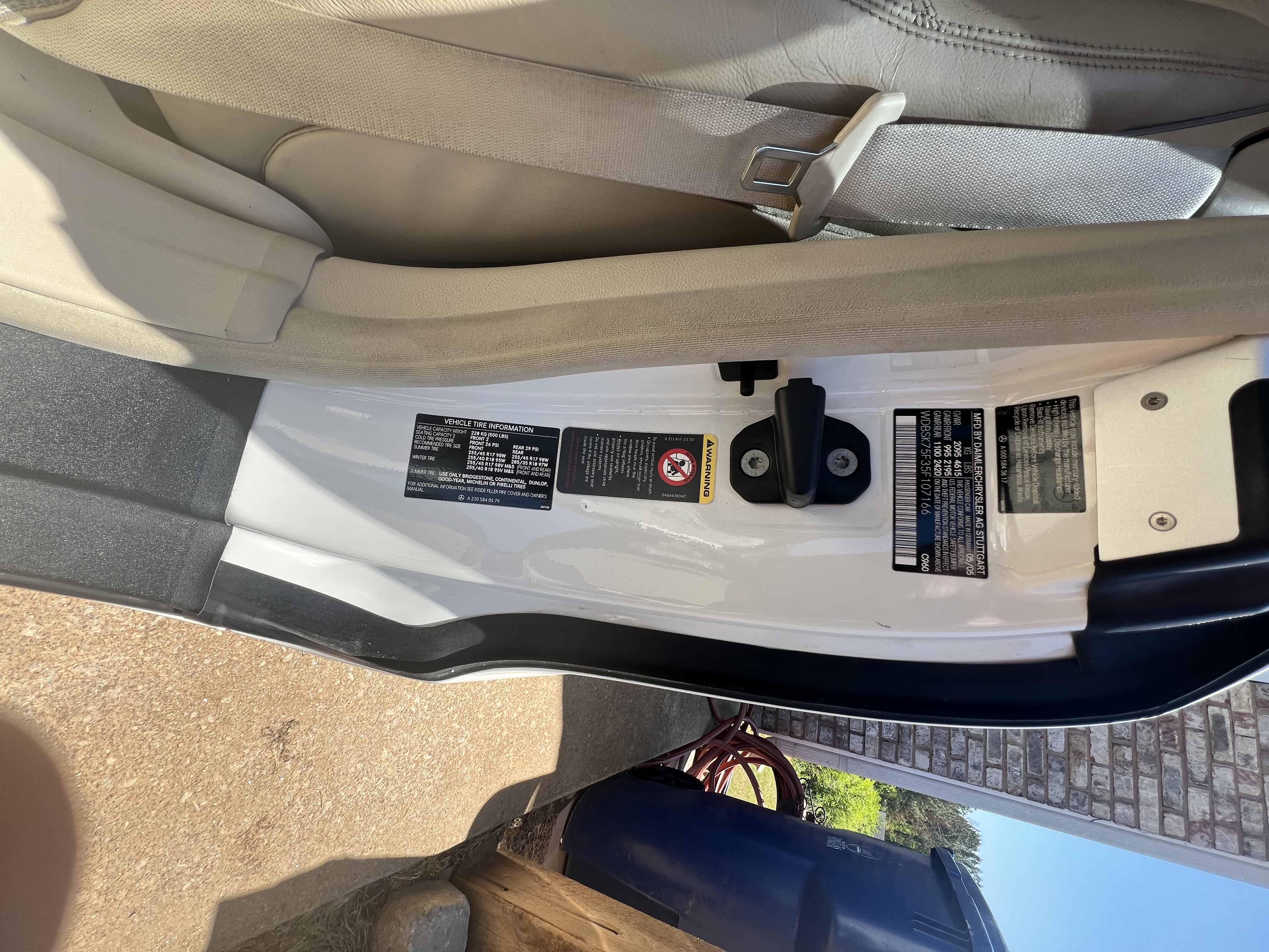 Used 2005 Mercedes-Benz SL 500 image 5