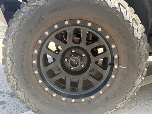 Used 2012 Jeep Wrangler Sport AWD/4WD image 5