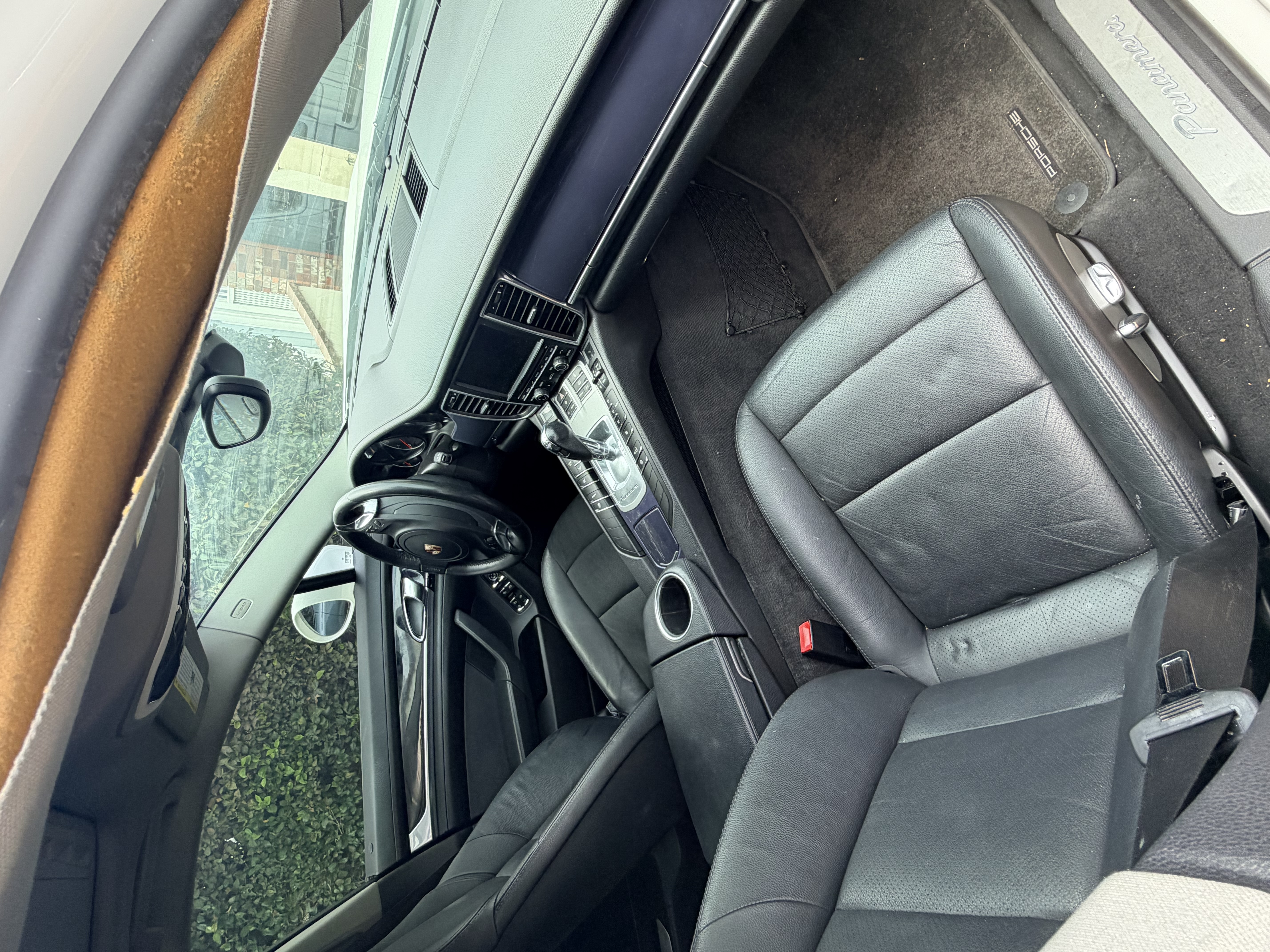 Used 2012 Porsche Panamera RWD image 9