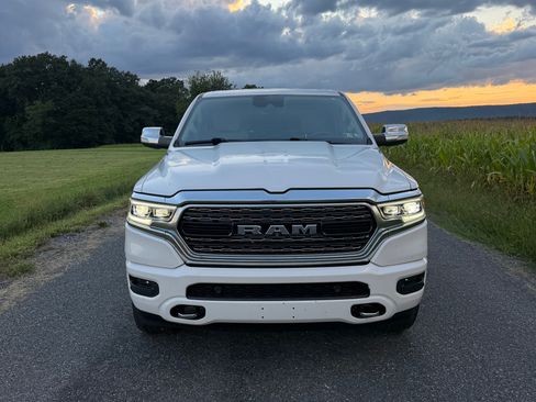 Used 2019 RAM 1500 Limited AWD/4WD image 25