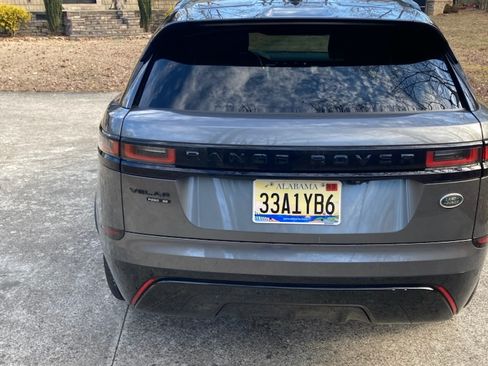 Used 2019 Land Rover Range Rover Velar R-Dynamic SE image 8