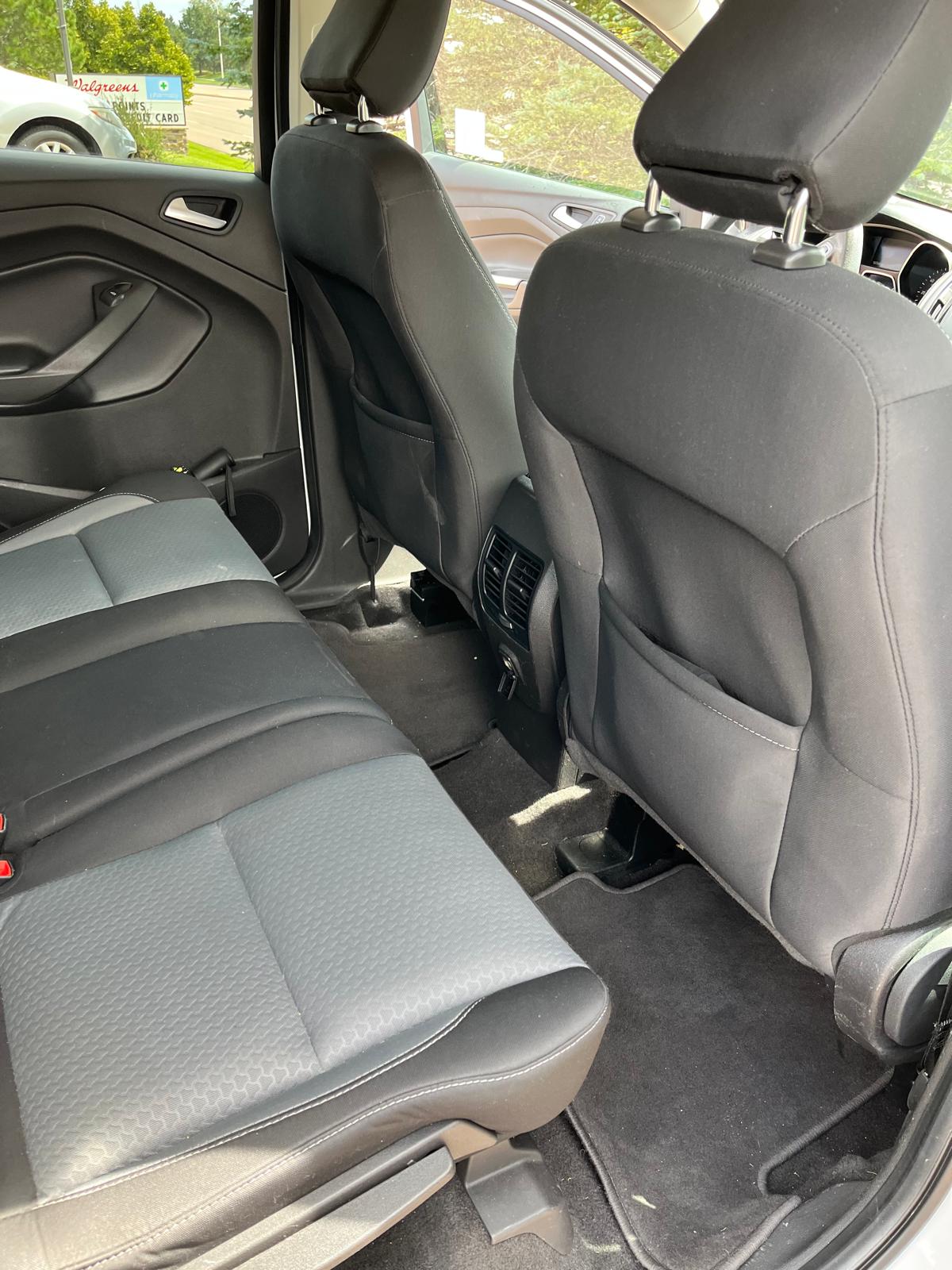 Used 2018 Ford Escape SE FWD image 8