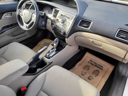 Used 2014 Honda Civic LX image 14