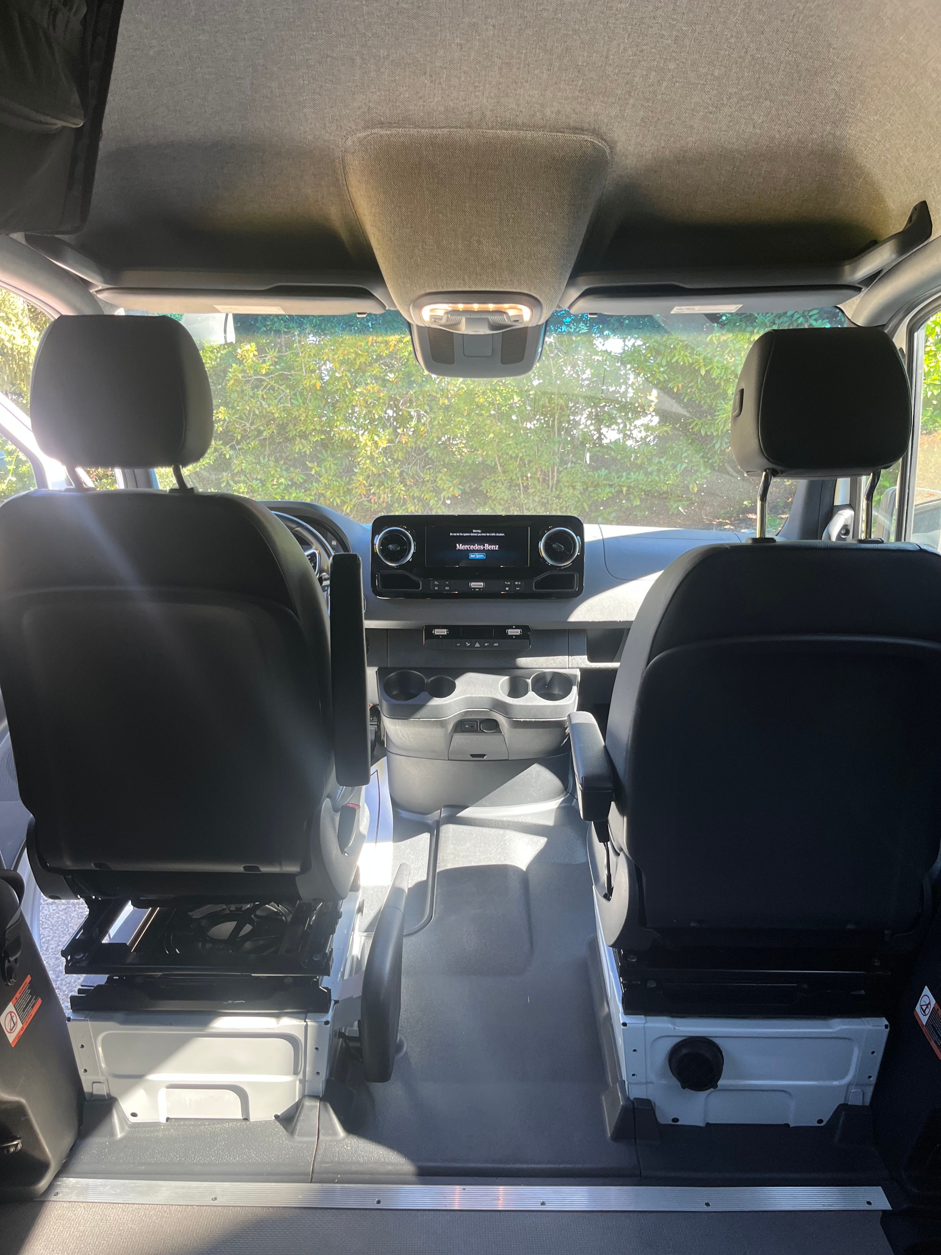 Used 2020 Mercedes-Benz Sprinter 2500 image 18
