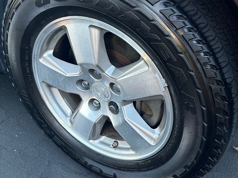 Used 2011 Honda Pilot EX-L image 25