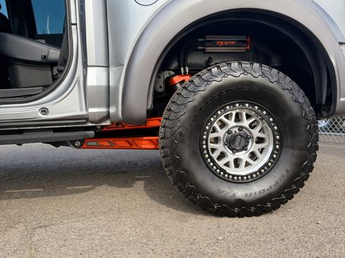 Used 2023 Ford F150 Raptor AWD/4WD image 4