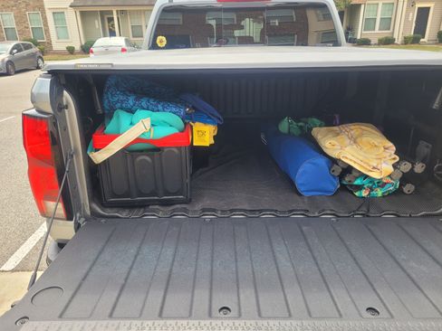 Used 2024 Chevrolet Colorado Z71 image 8