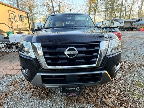 Used 2021 Nissan Armada Platinum w/ Captain's Chairs Package image 9