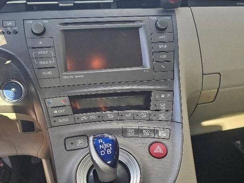 Used 2012 Toyota Prius Three FWD image 8