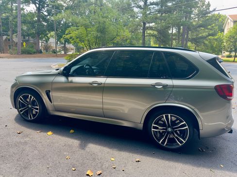 Used 2017 BMW X5 M AWD/4WD image 2