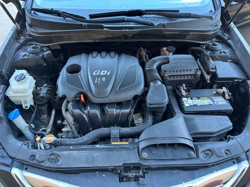 Used 2012 Hyundai Sonata SE image 10