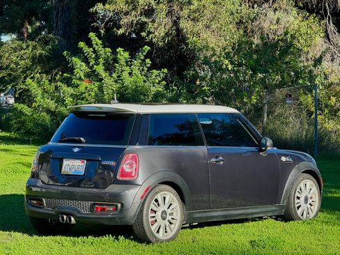 Used 2012 MINI Cooper S image 12