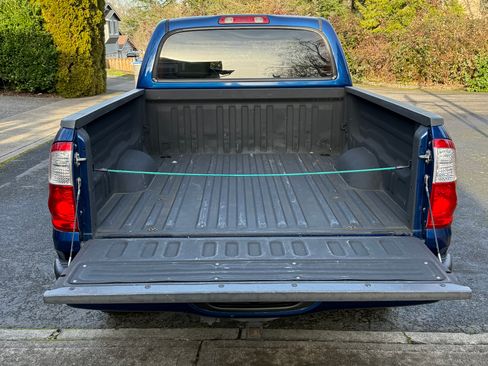 Used 2006 Toyota Tundra Limited image 23