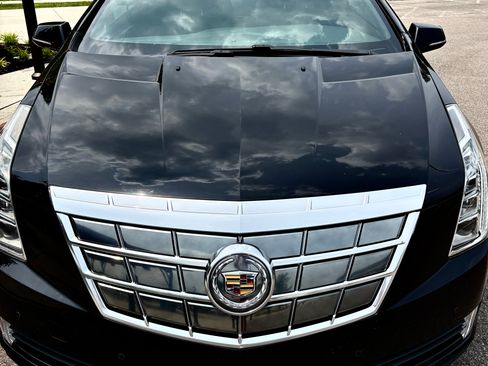 Used 2014 Cadillac ELR w/ Luxury Package FWD image 2