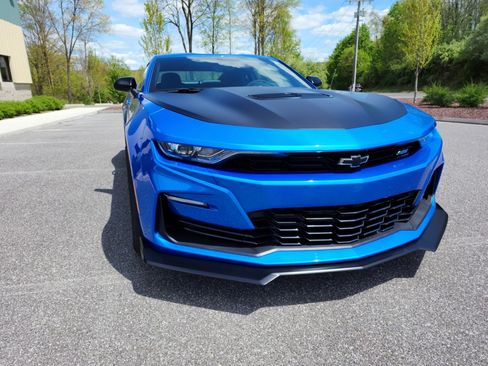 Used 2024 Chevrolet Camaro SS image 8