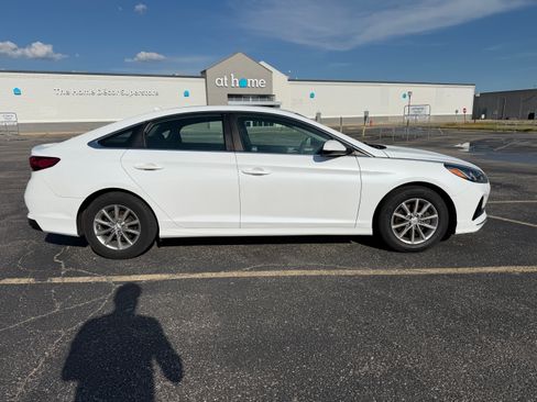 Used 2019 Hyundai Sonata SE FWD image 10