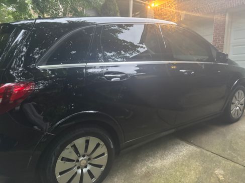 Used 2015 Mercedes-Benz B 250e image 19