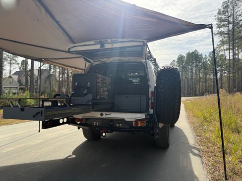 Used 2006 Toyota Land Cruiser image 11