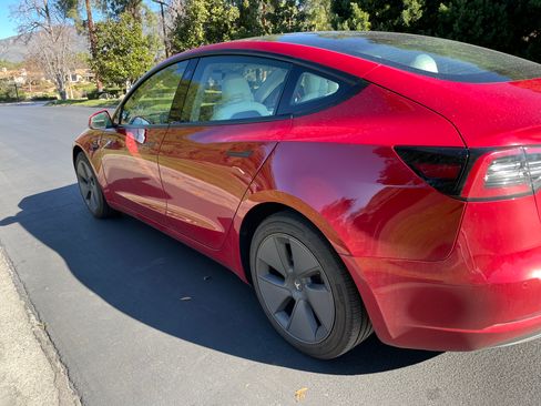 Used 2022 Tesla Model 3 Standard Sedan 4D image 6