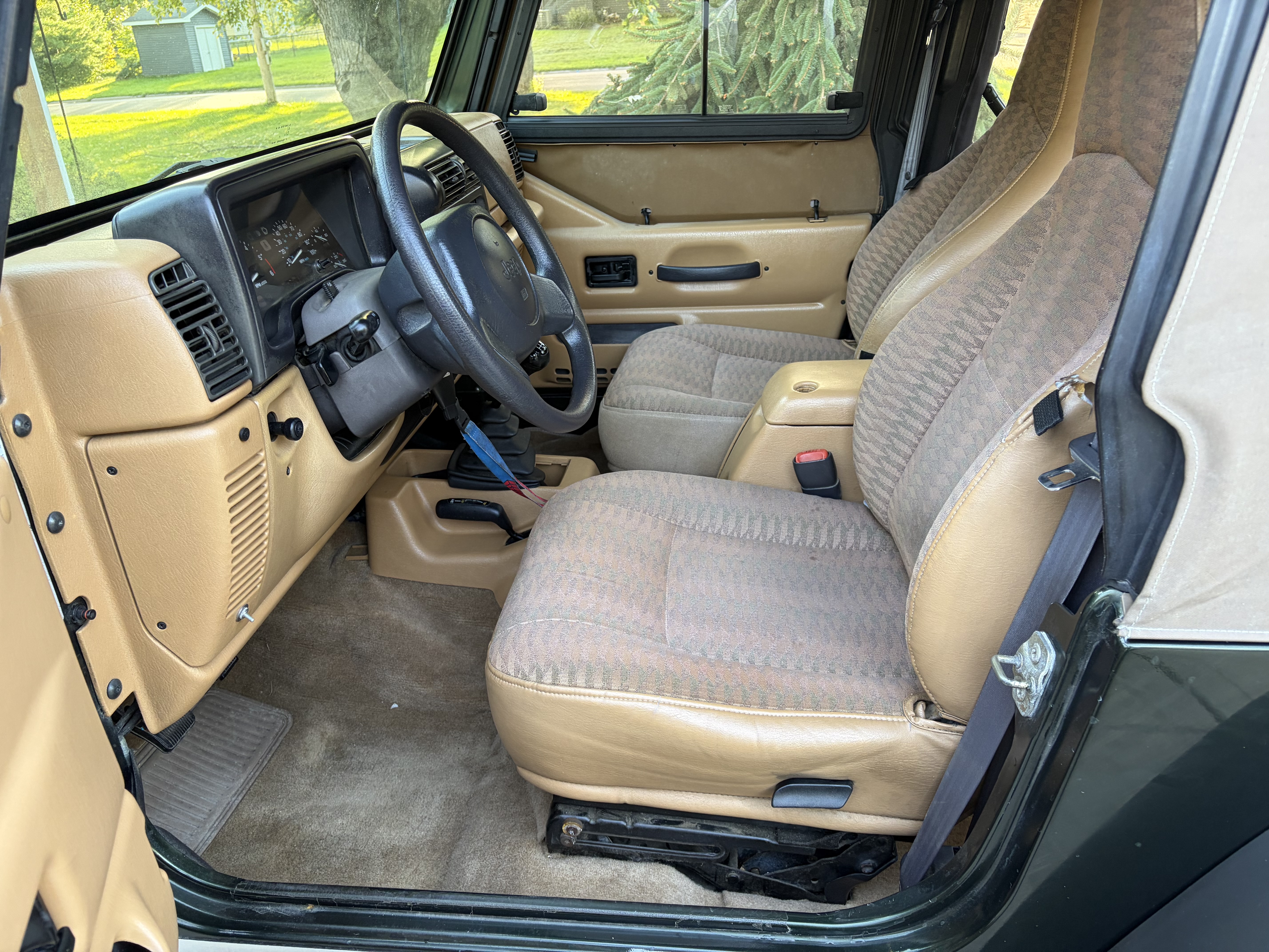 Used 1998 Jeep Wrangler Sport AWD/4WD image 9