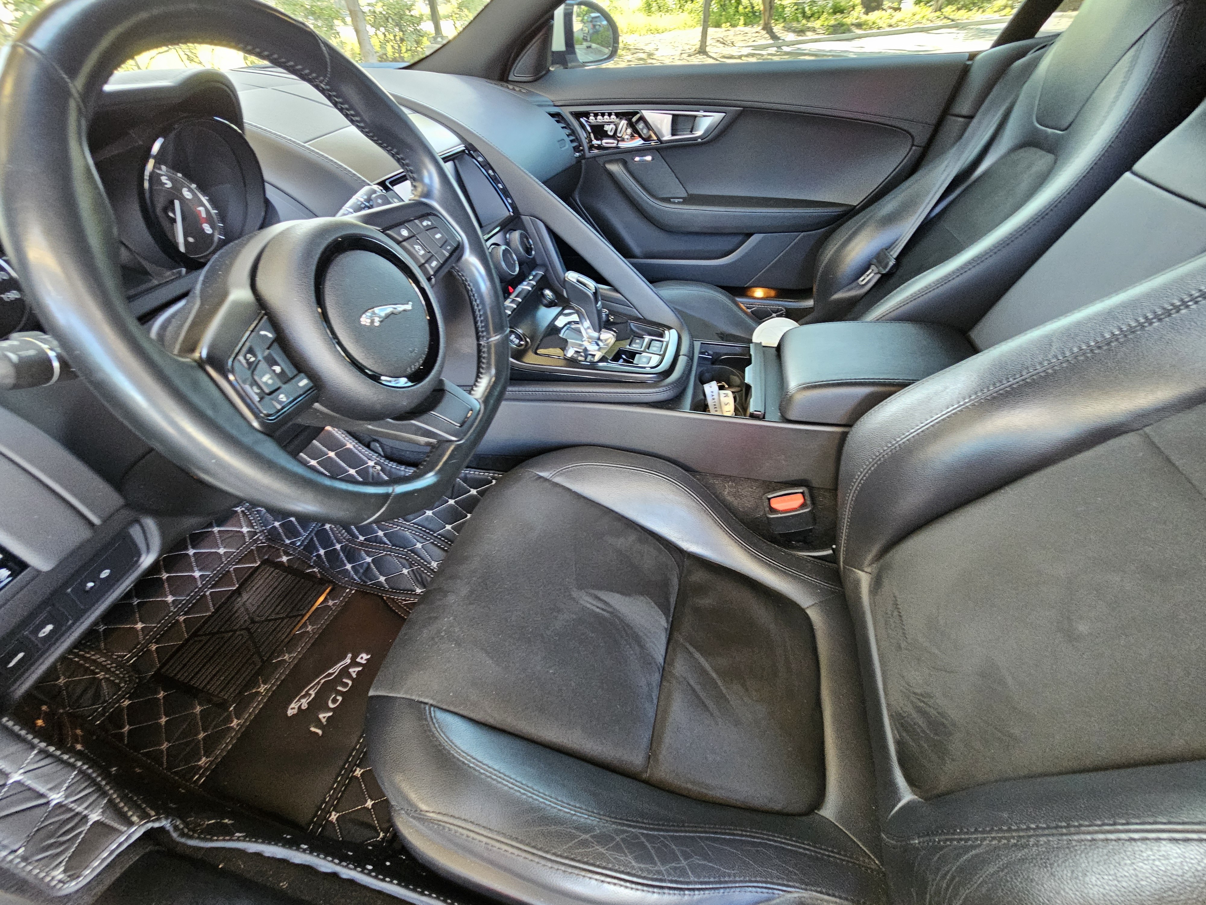 Used 2017 Jaguar F-TYPE S RWD image 14