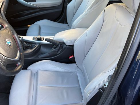 Used 2013 BMW 335i xDrive Sedan image 10