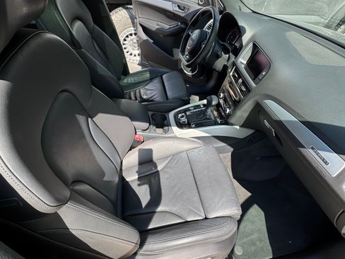 Used 2013 Audi Q5 3.0T Premium Plus w/ Audi MMI Navigation Plus Pkg image 14