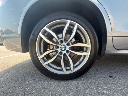 Used 2017 BMW X3 xDrive28d AWD/4WD image 12