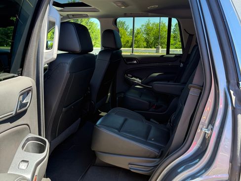 Used 2019 GMC Yukon SLT w/ Premium Edition AWD/4WD image 13